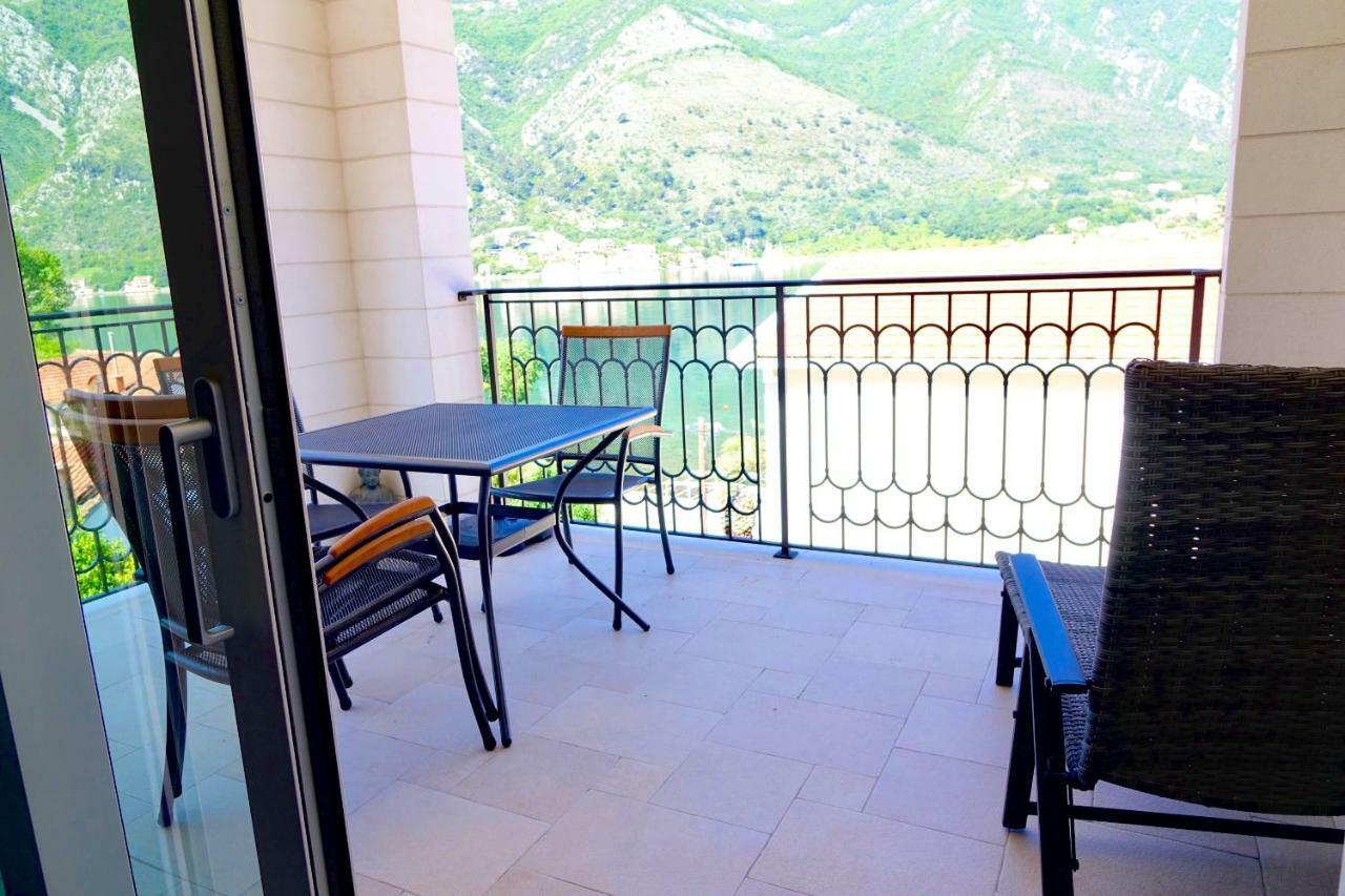 Melodia Del Mare Apartment Kotor Luaran gambar