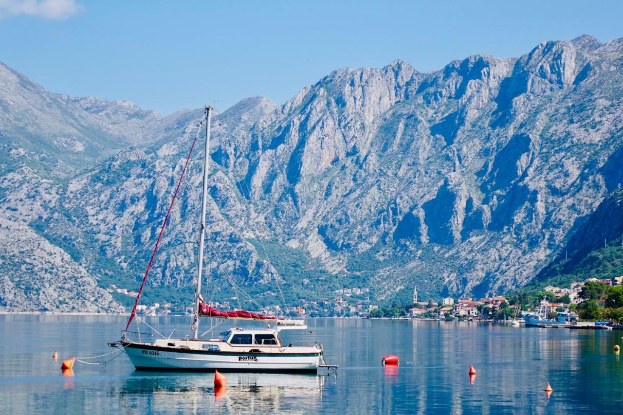 Melodia Del Mare Apartment Kotor Luaran gambar